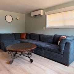 2 bedroom, walk in shower, minisplit AC/heat