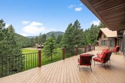 Peaceful Forest Park Lodge