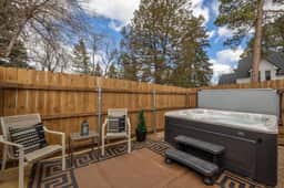 Cottage #8, Spearfish Cottages
