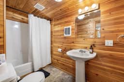 Room 19 – King-Size - Image 3
