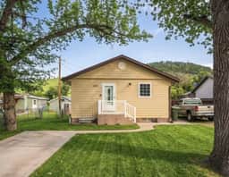 2 bedroom, walk in shower, minisplit AC/heat - Image 3