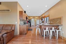 Large Group Cabin, Hot Tub, Lots of Flat Parking - Image 3