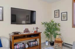 Condo: 1 bed, 1 bath, DVD Library, Fishing Gear - Image 5