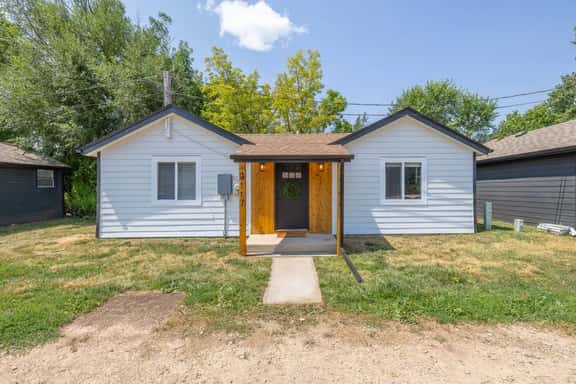 Crow peak Cabin - Image 1