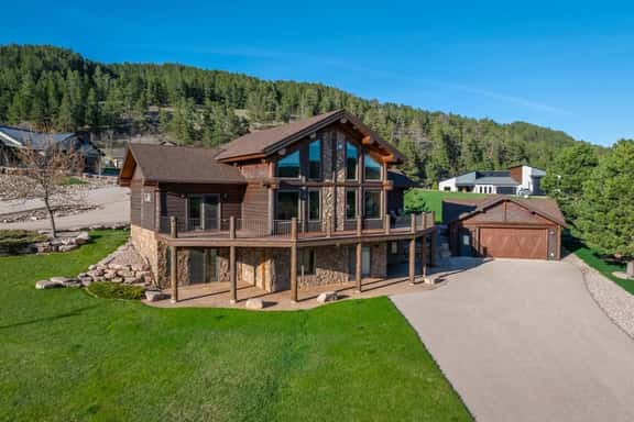 Golf Course, Sleeps 14+, Garage, Hot tub! - Image 1