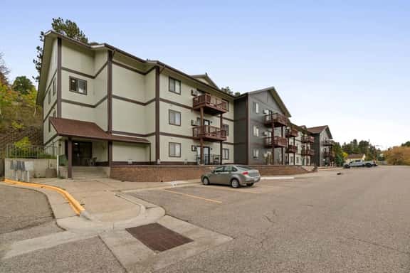Condo: 1 bed, 1 bath, DVD Library, Fishing Gear - Image 1