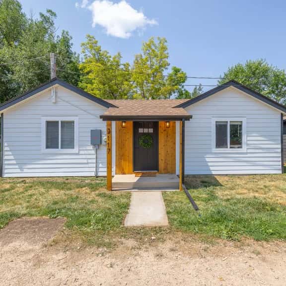 Crow peak Cabin - Image 1