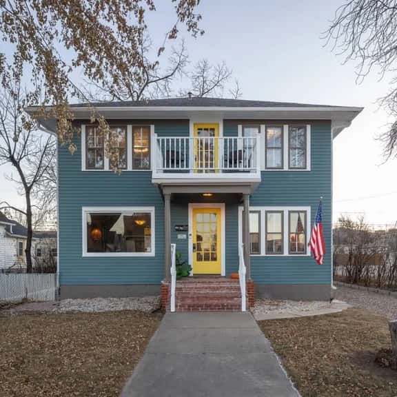 Downtown, 2bedroom, 2 bath, Beautiful Apartment! - Image 1