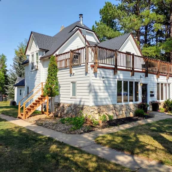 Cozy Getaway at Orchard Creek Cottages - Image 1