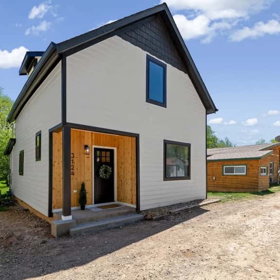Modern Farmhouse | HotTub + Walk to Crow Peak Brew - Image 1