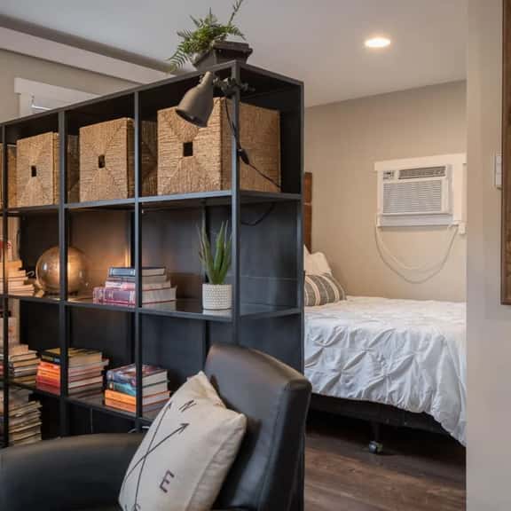 Downtown Modern-Farmhouse Studio with Hot Tub - Image 1
