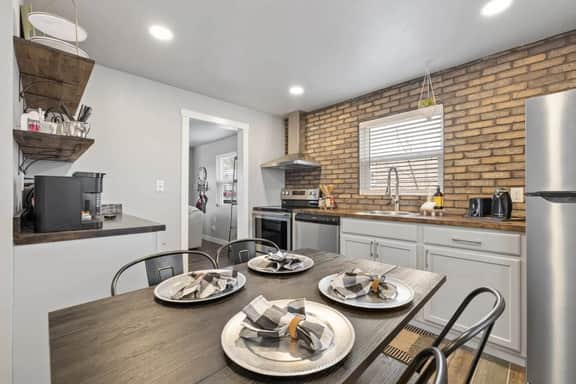 Castleton Cottage