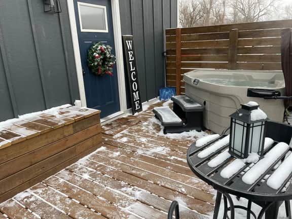 Peaceful Tiny House with Great Views and Wildlife!