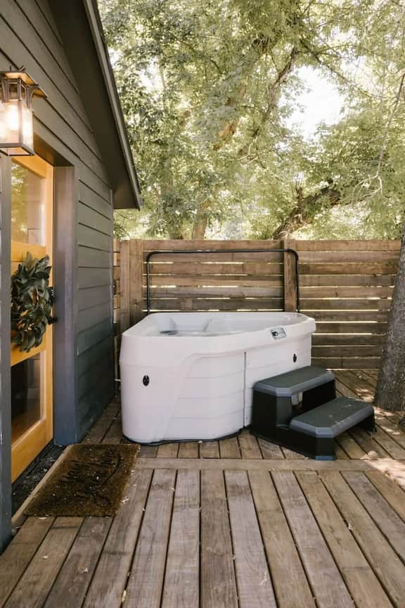 Beautiful Getaway with Hot Tub