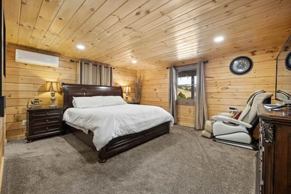 East Pines :Modern Cabin in nature